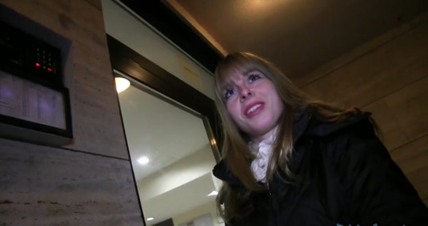 Sexy Bianca Screw With PublicAgent For Free Rent