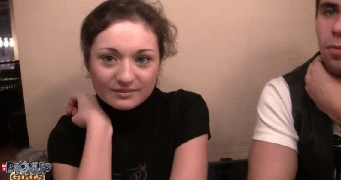 Teen Sold Her Pussy For Money