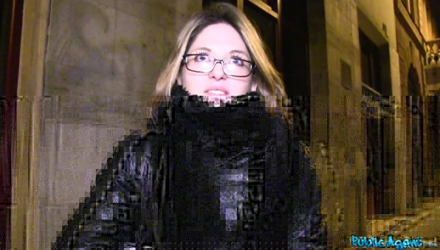 French Tourist Cheating Her Boyfriend With Public Agent.