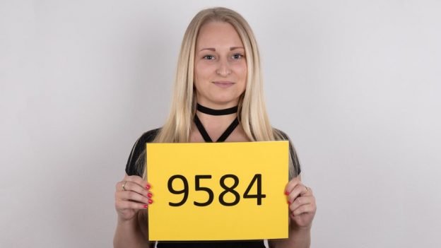 Sexy Blonde Czech Slut Performing Like A Pornstar.
